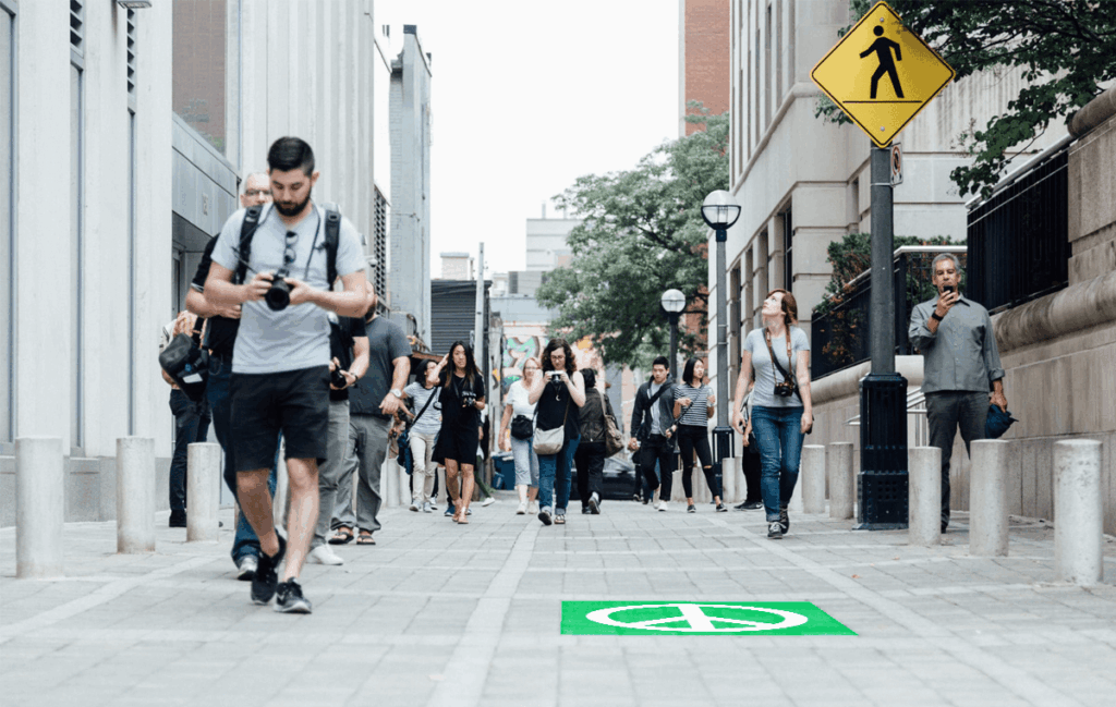 matt-quinn-Q6-jv031muY-unsplash WPSq 1200 DOT Tiny